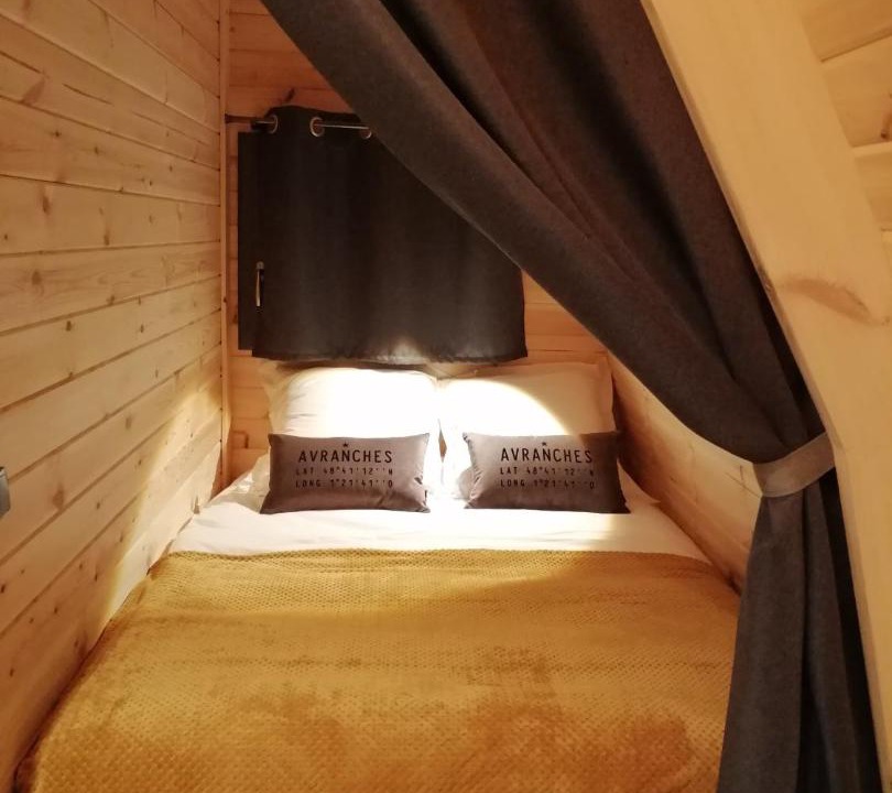 Photo of Bedroom in Avranches