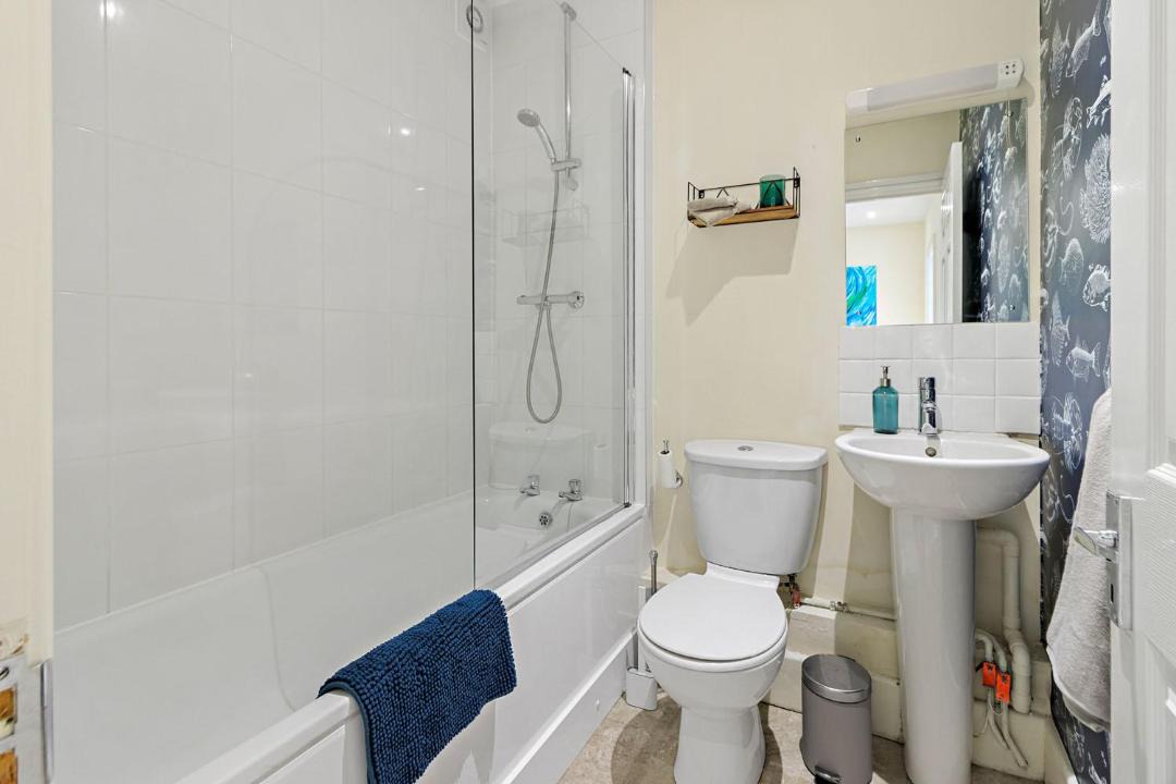 Photo of Bathroom in Torquay City Centre
