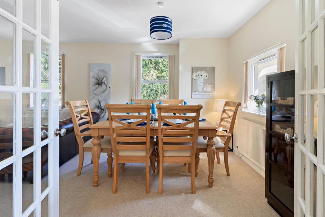 Photo of Livingroom in Torquay City Centre