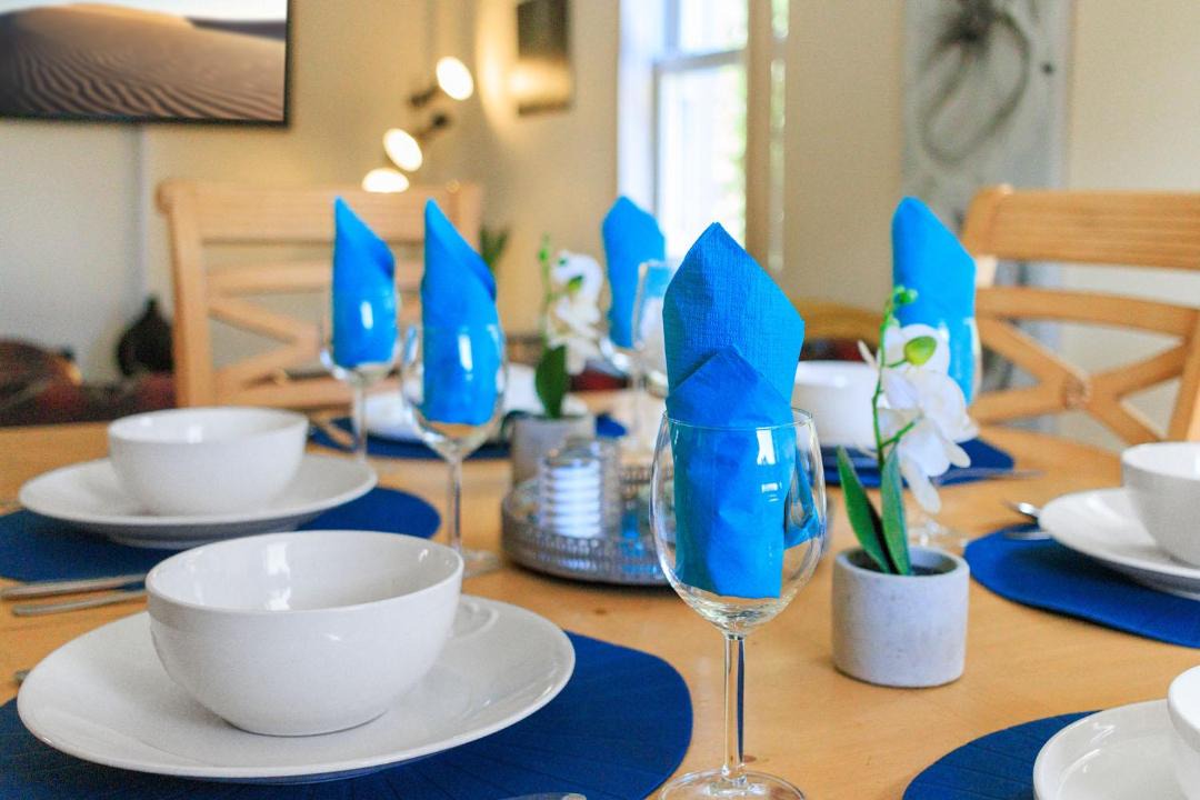 Photo of Livingroom in Torquay City Centre