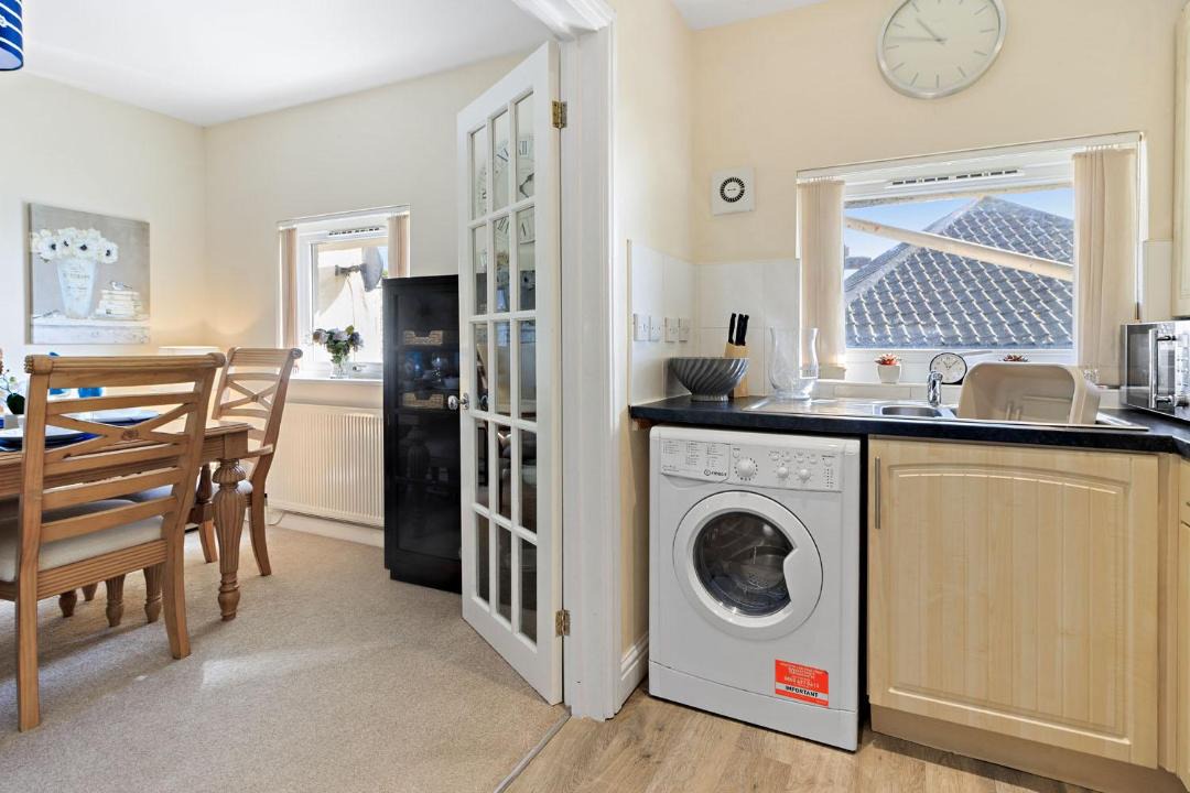 Photo of Kitchen in Torquay City Centre