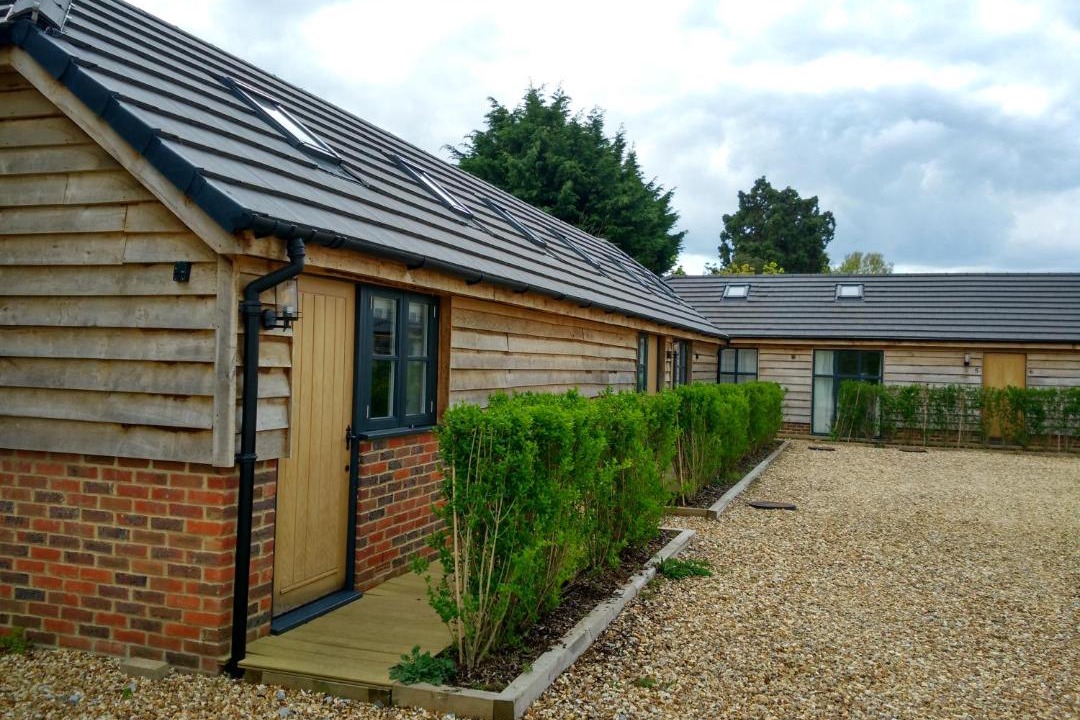 Photo of Buildings in Burcot