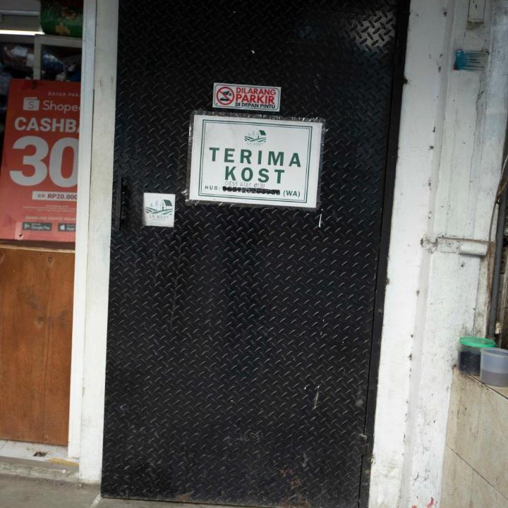 Photo of Buildings in Ciumbuleuit