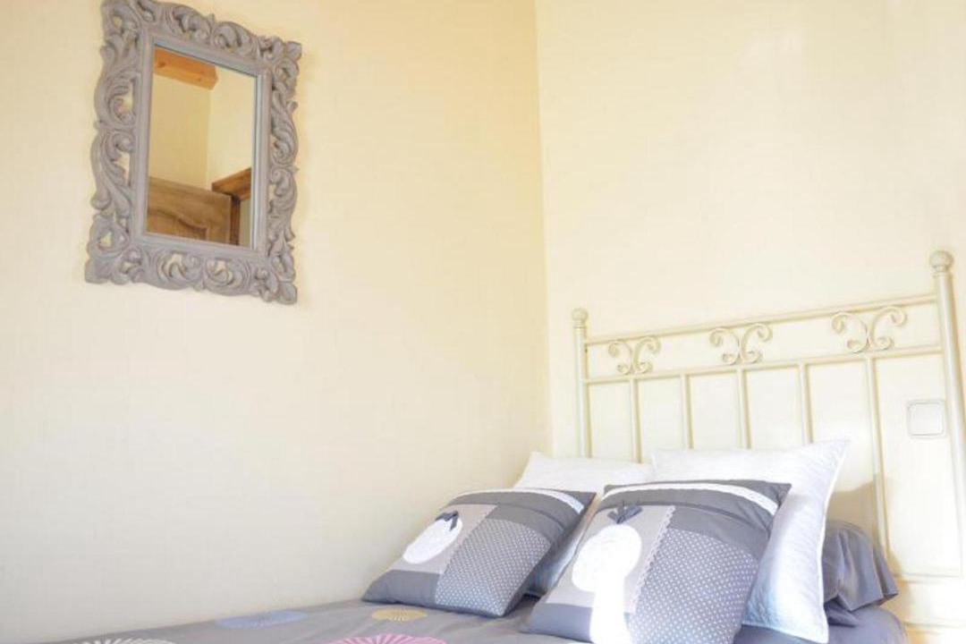 Photo of Bedroom in Villovela de Piron