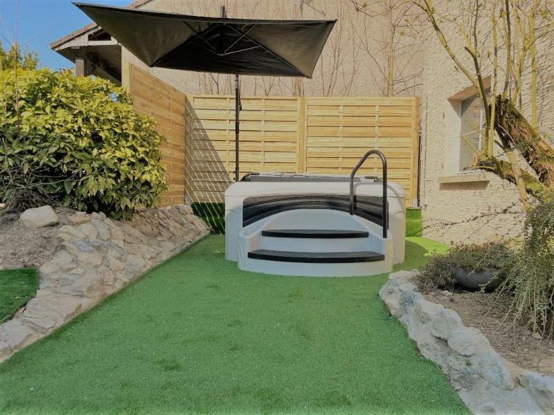 Photo of Others in Coole