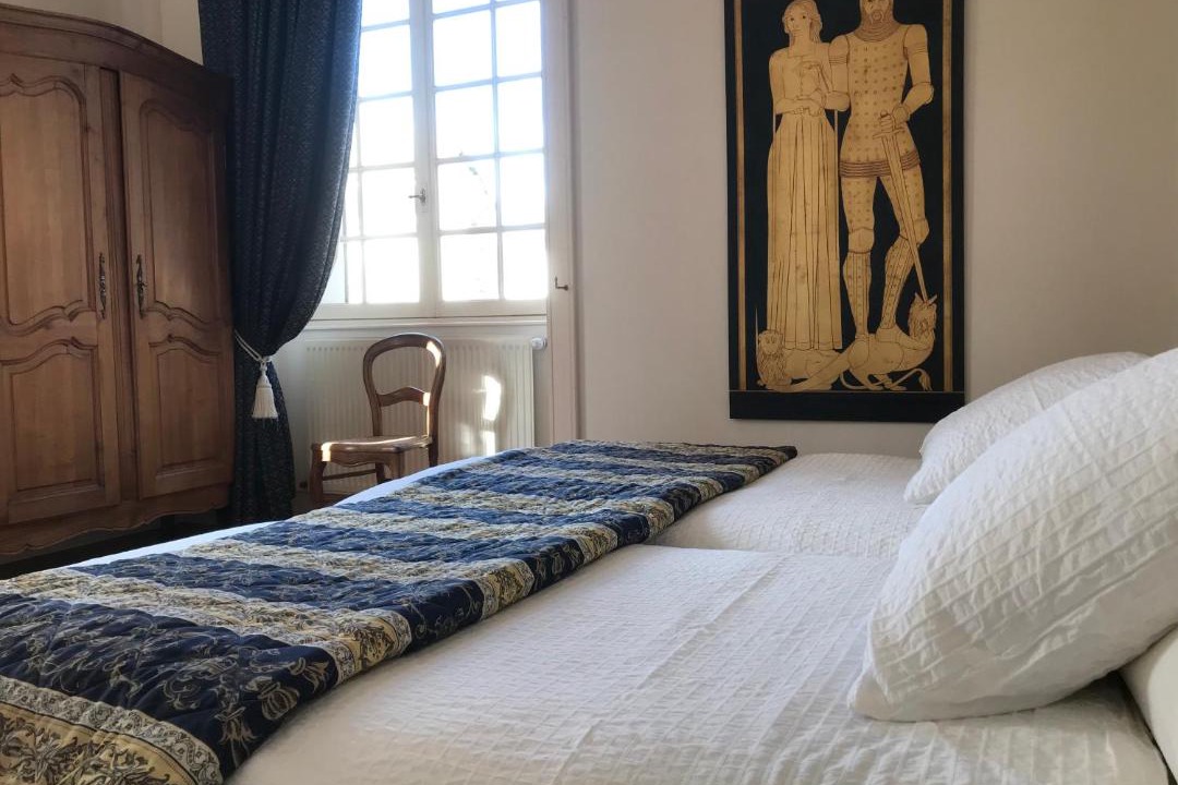 Photo of Others in Beze