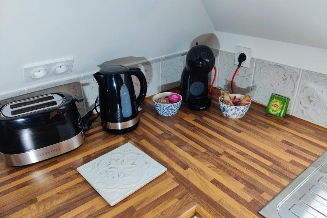 Photo of Others in Ernee