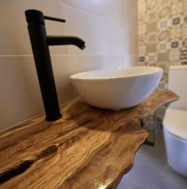 Photo of Bathroom in Camarles