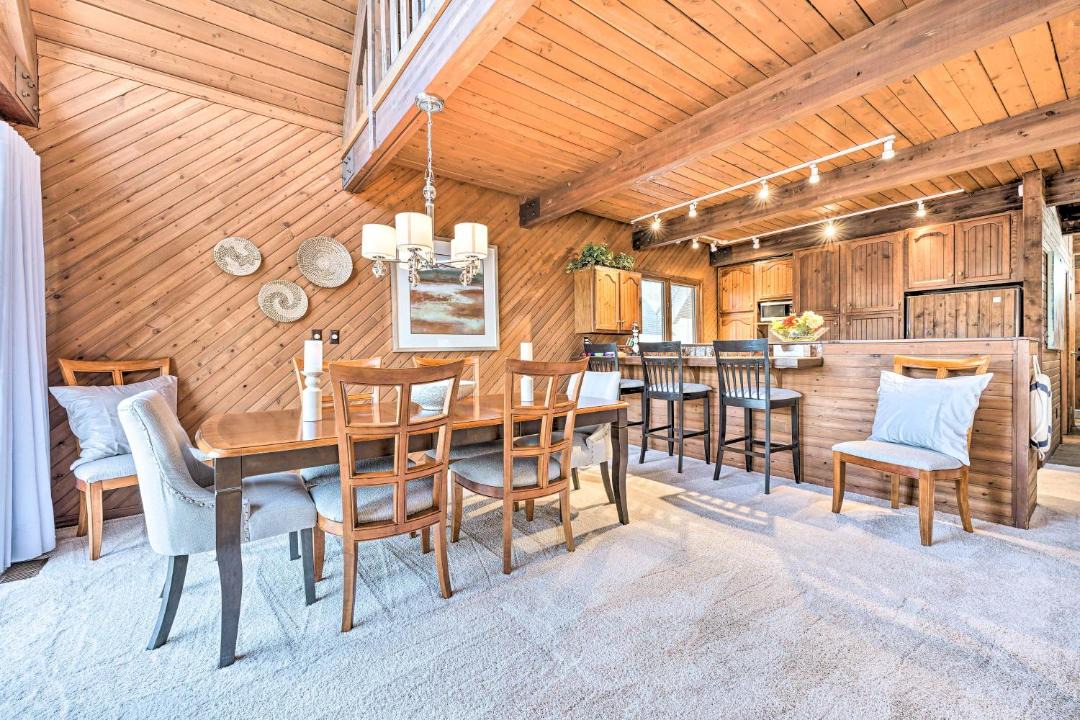 Photo of Others in Syracuse