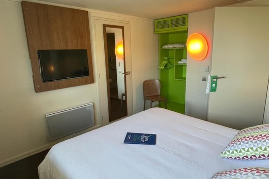 Photo of Bedroom in Glisy