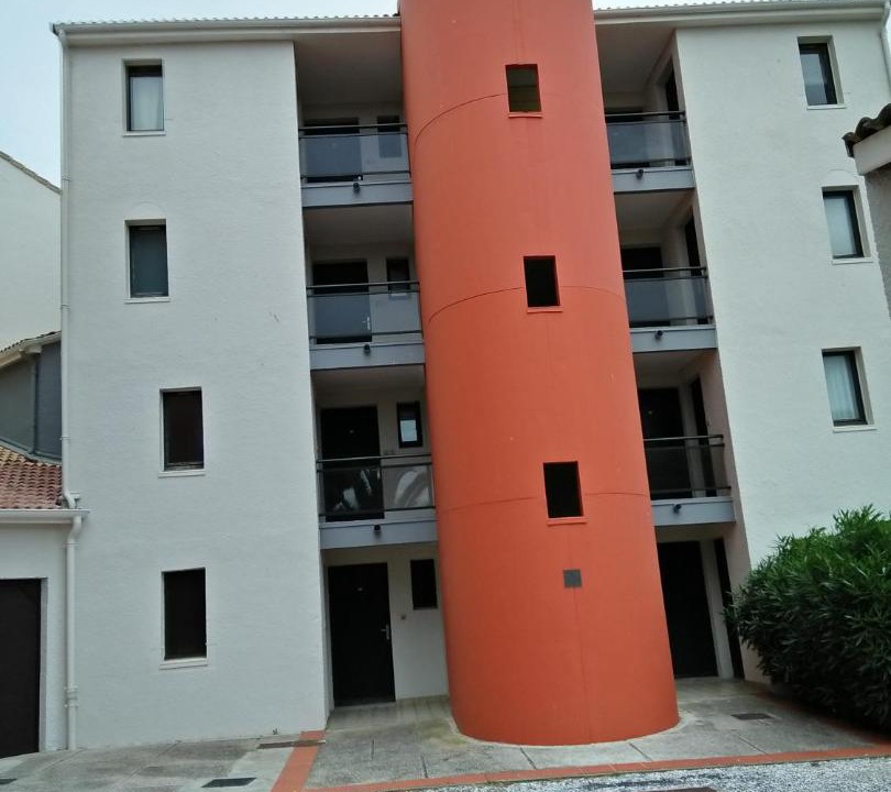 Photo of Buildings in Le Barcares