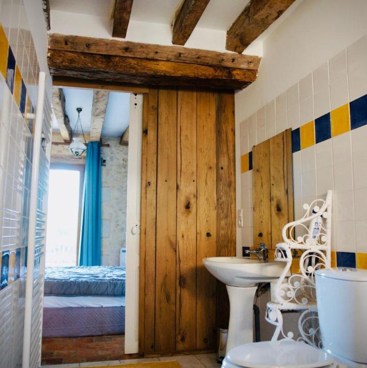 Photo of Others in Mezeray