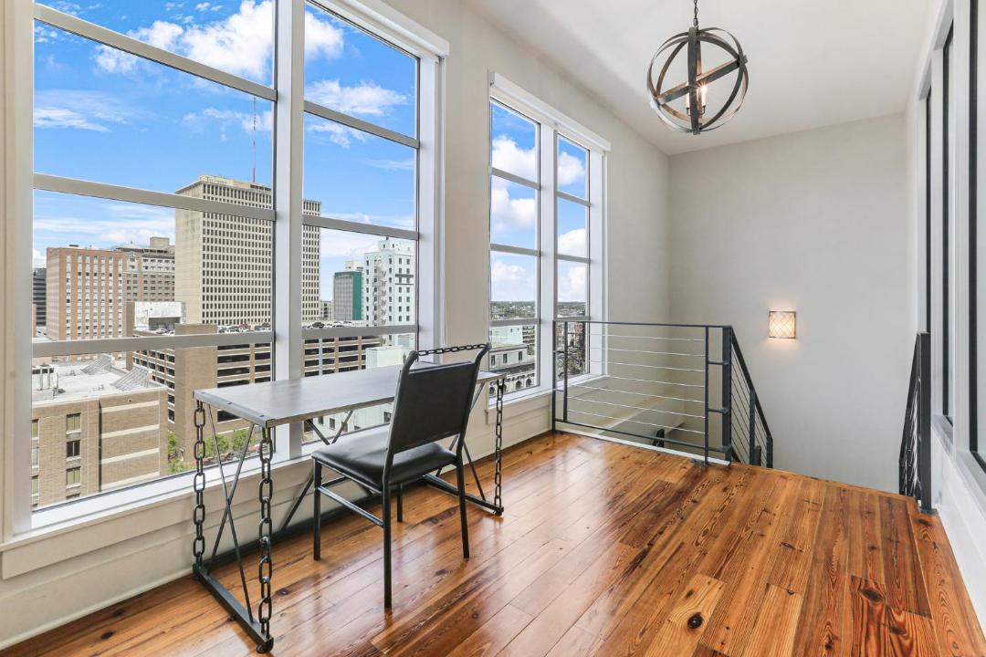 Photo of Livingroom in Central Business District
