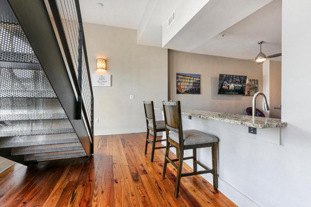 Photo of Livingroom in Central Business District