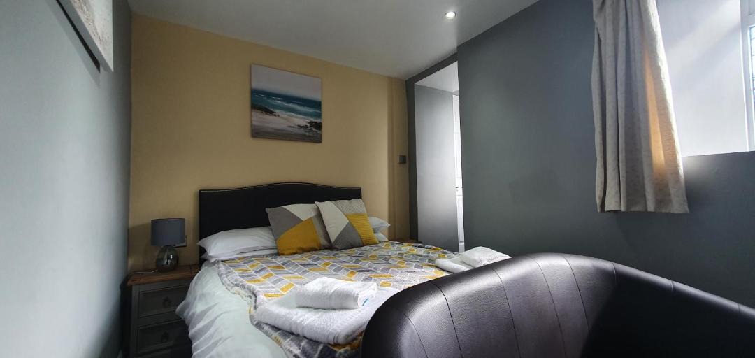 Photo of Bedroom in Pelynt