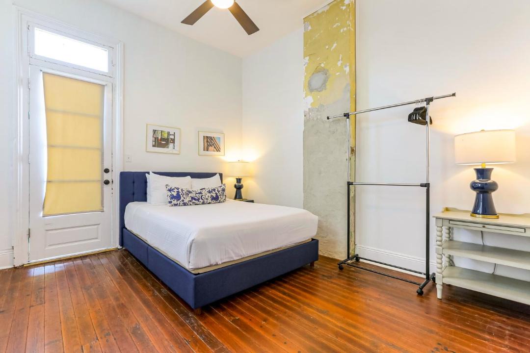 Photo of Bedroom in Freret