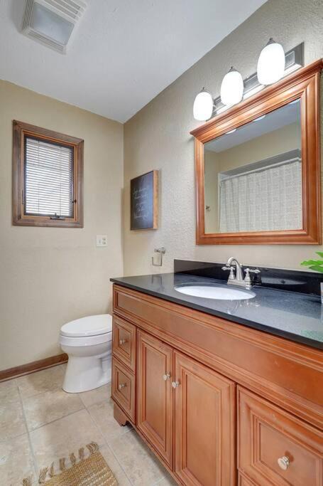 Photo of Bathroom in Browns Lake