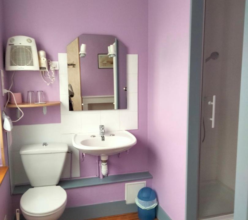 Photo of Bathroom in Signy-lAbbaye