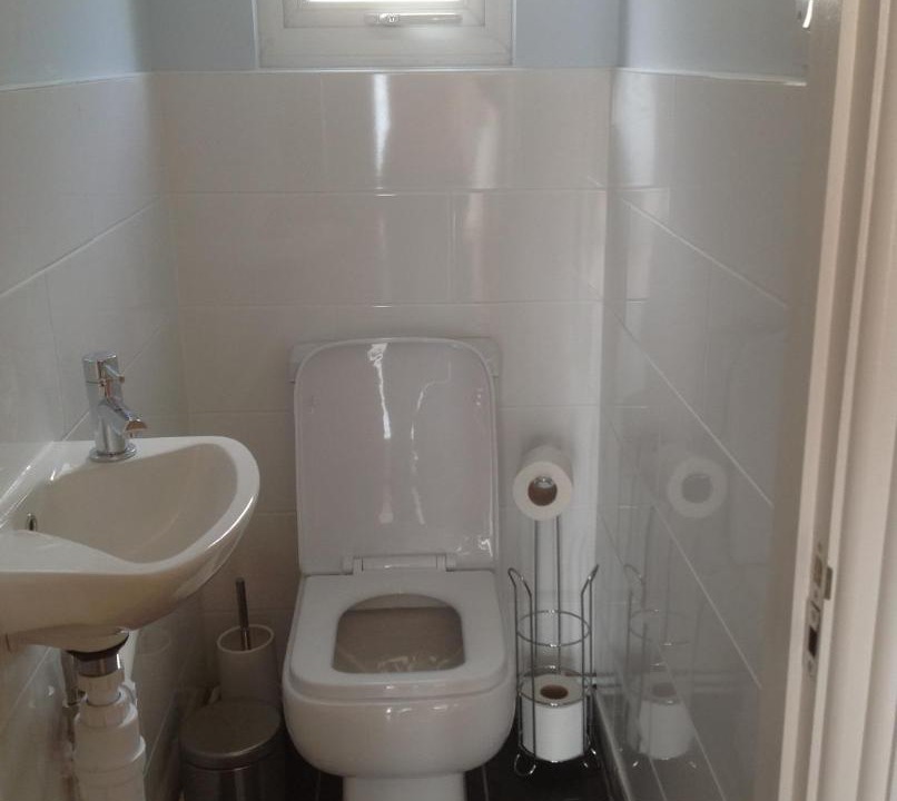 Photo of Bathroom in Ventnor