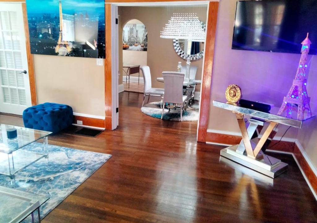 Photo of Livingroom in Oakhurst