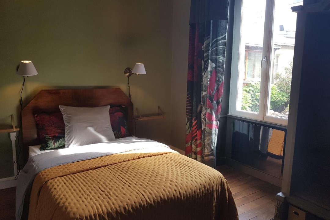 Photo of Bedroom in Centre-ville rive gauche