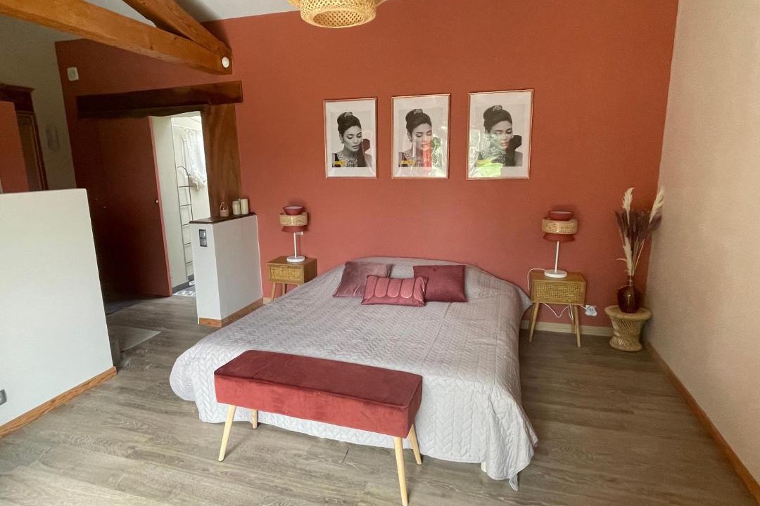 Photo of Bedroom in Saint-Andiol