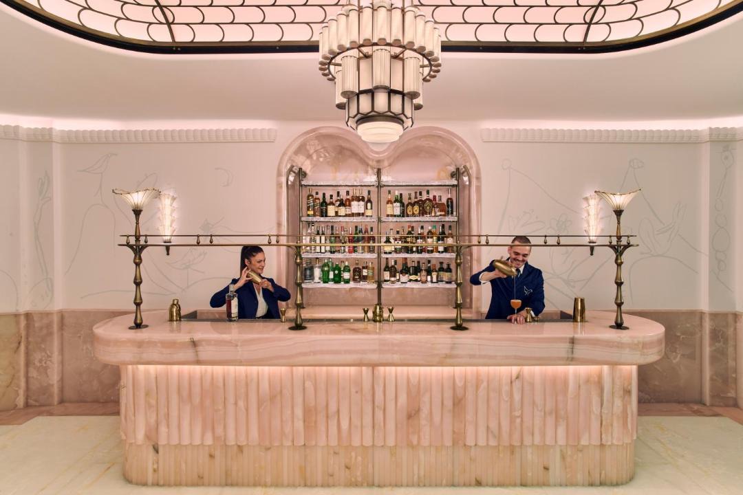 Photo of Others in Mayfair