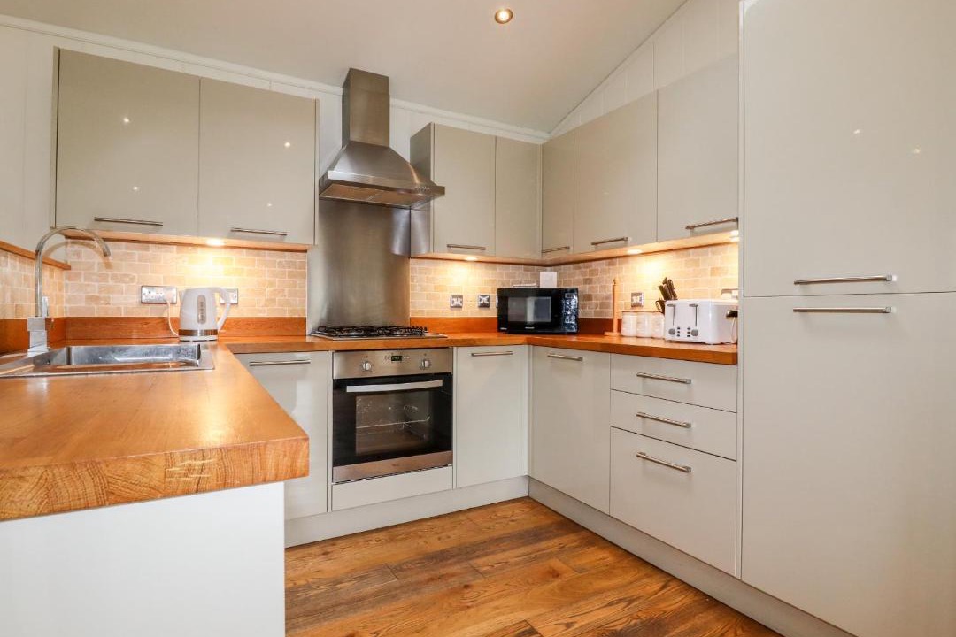 Photo of Kitchen in Looe