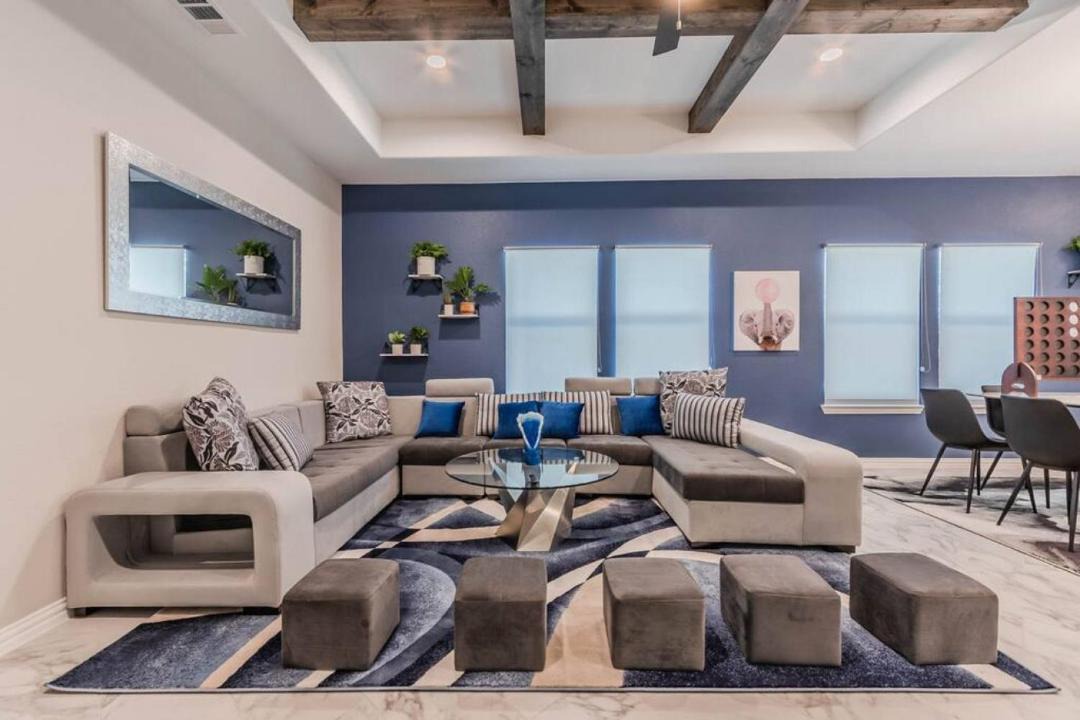 Photo of Livingroom in Cedar Crest