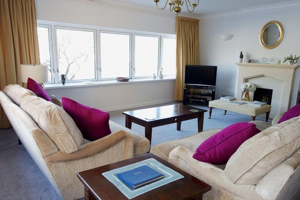 Photo of Livingroom in Dartmouth