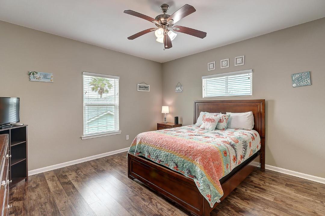 Photo of Others in Safe Harbor