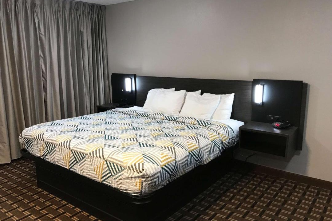 Photo of Bedroom in Tupelo