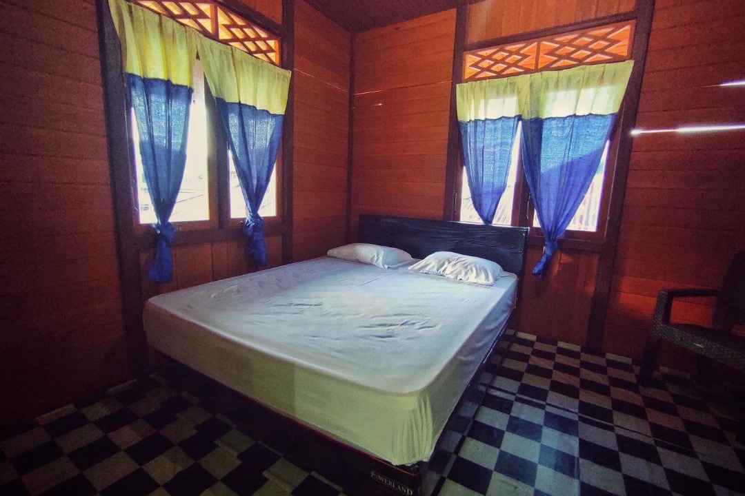 Photo of Others in Pulisan