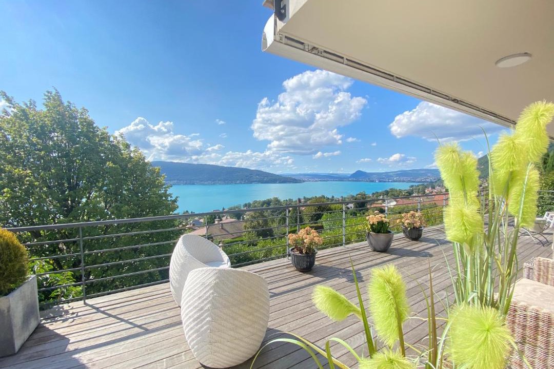 Photo of Patio Balcony in Veyrier-du-Lac