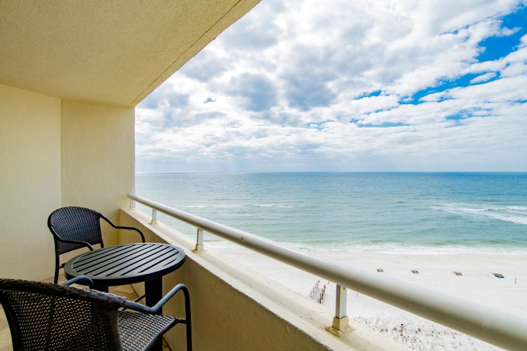Photo of Patio Balcony in Ono Island