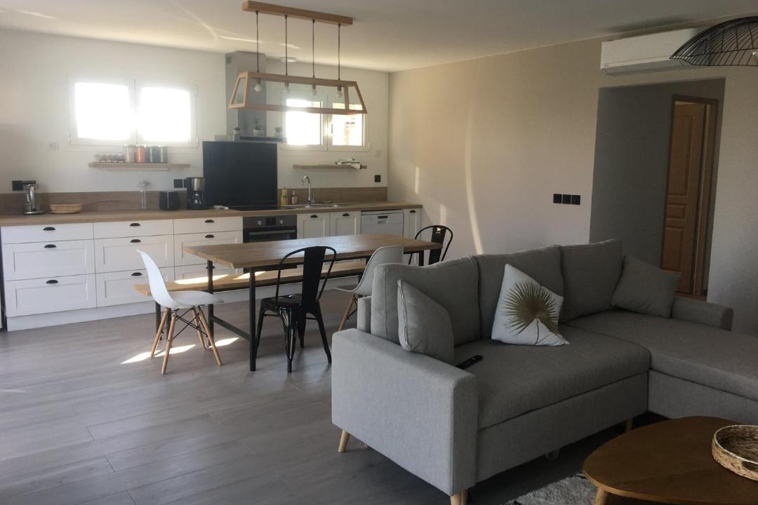 Photo of Others in Bren