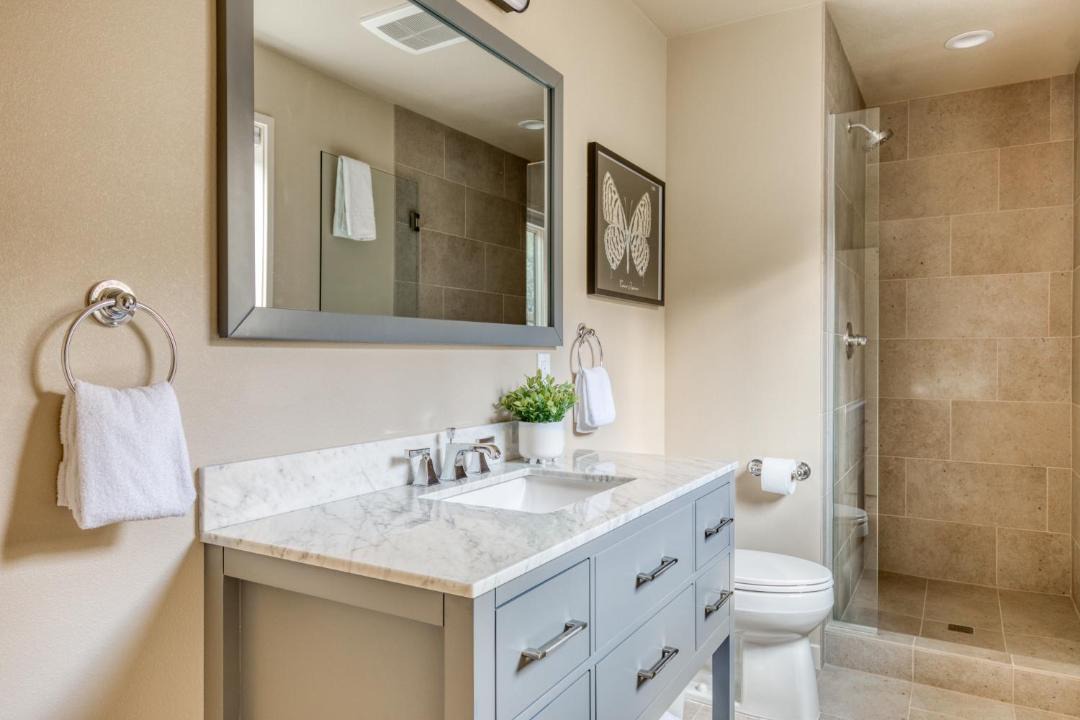 Photo of Bathroom in Mosier