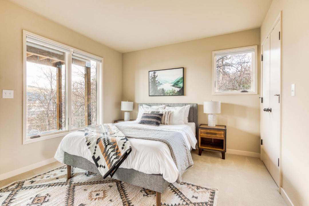 Photo of Bedroom in Mosier