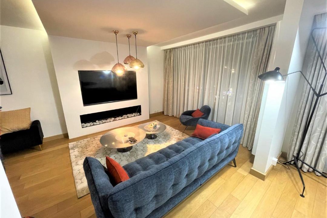 Photo of Others in Centre Erlon