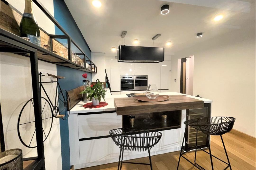 Photo of Others in Centre Erlon