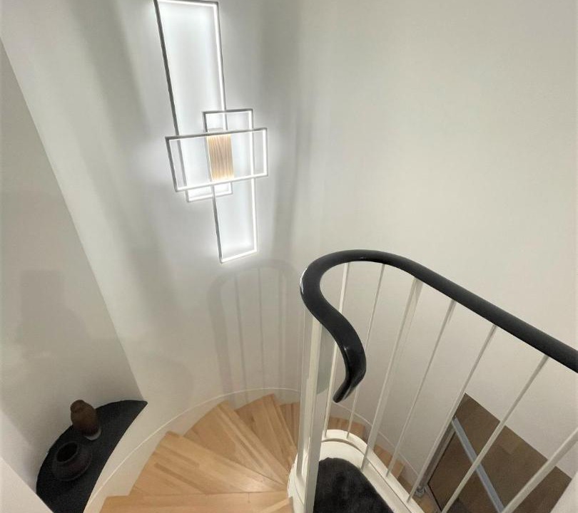 Photo of Others in Centre Erlon