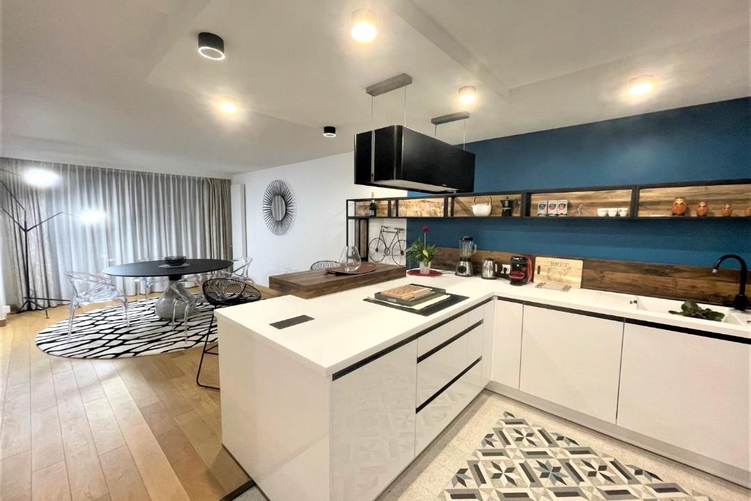 Photo of Others in Centre Erlon