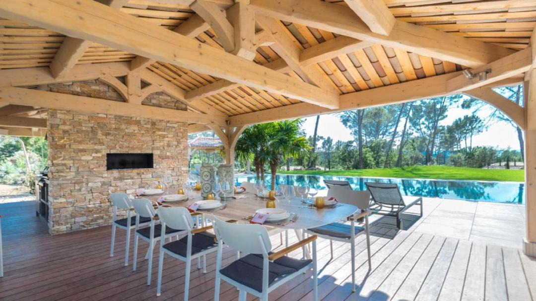 Photo of Patio Balcony in Magalas