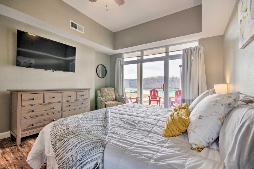 Photo of Bedroom in Osage Beach