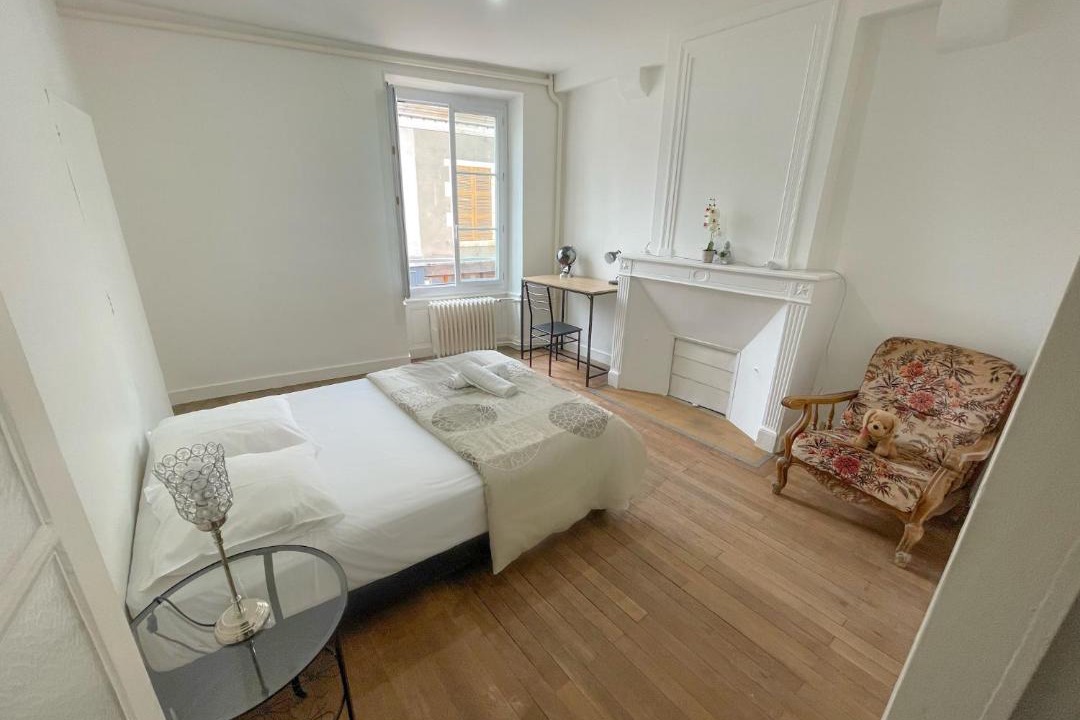 Photo of Others in Mer