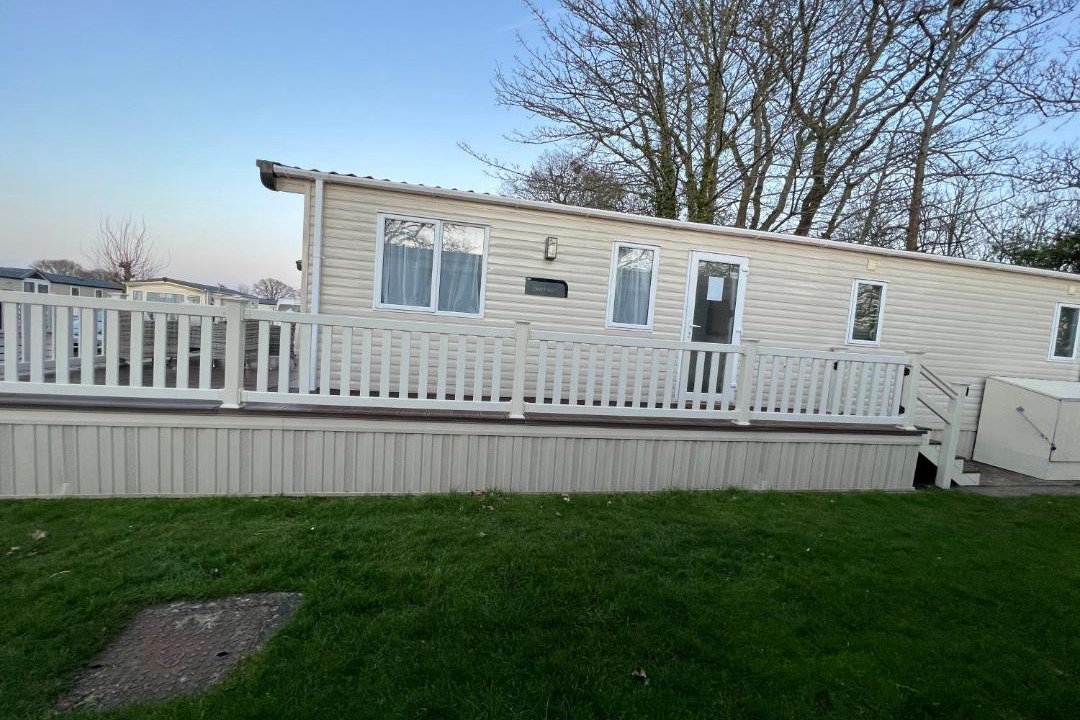 Photo of Buildings in New Forest District