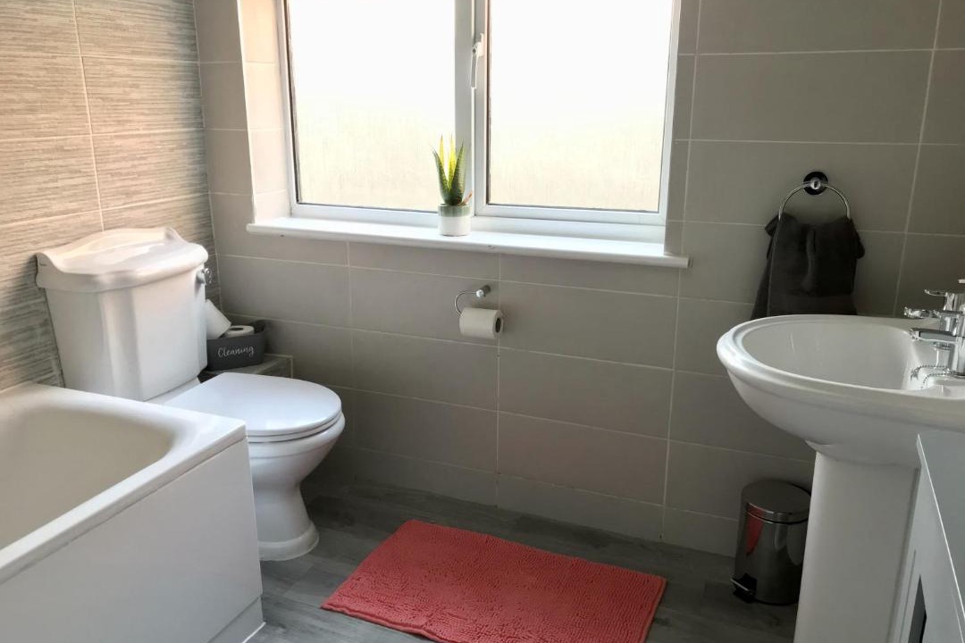 Photo of Bathroom in Stanford-le-Hope