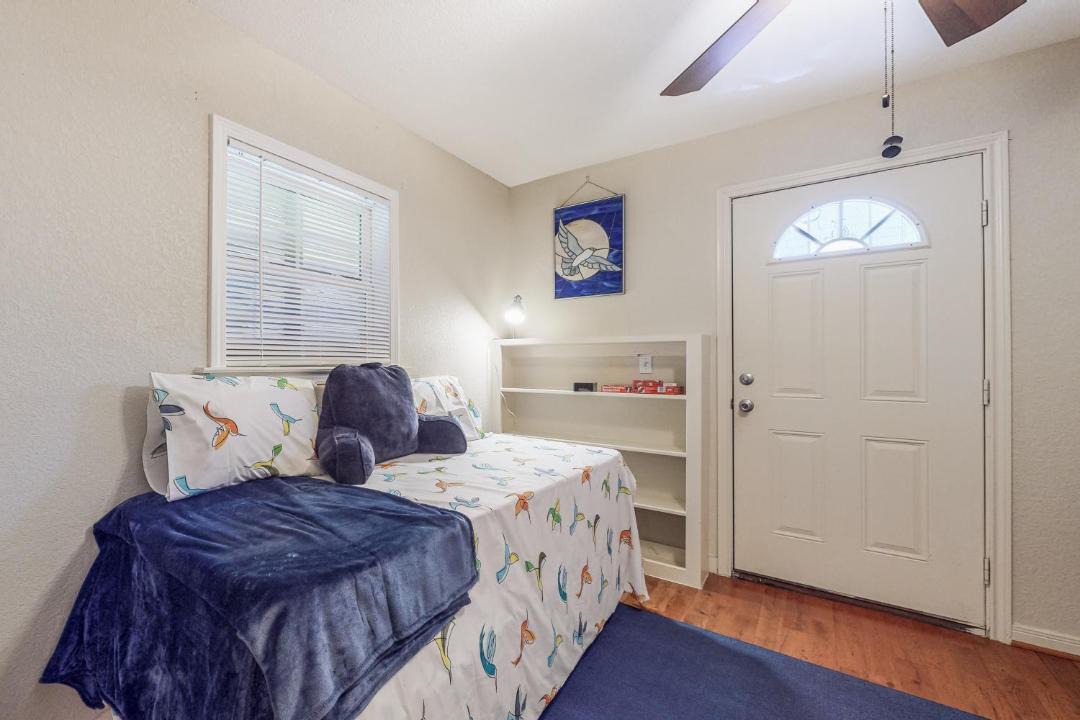 Photo of Bedroom in San Jacinto