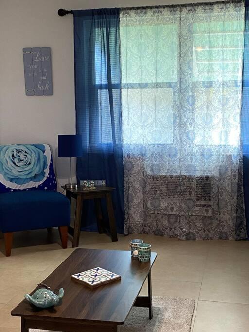 Photo of Livingroom in Pompano Beach