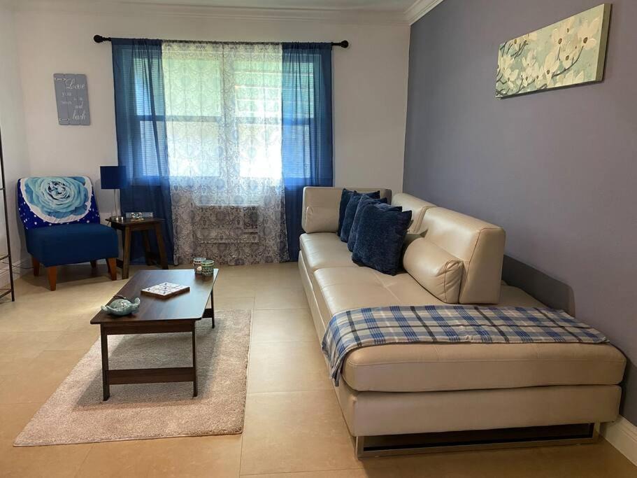 Photo of Others in Pompano Beach